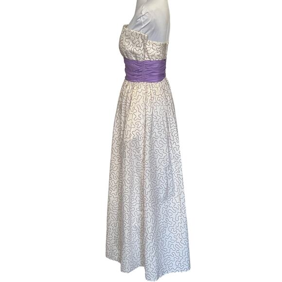 Vintage XS/S 1980s AJ Bari Strapless White and Lilac Gown - Picture 3 of 6
